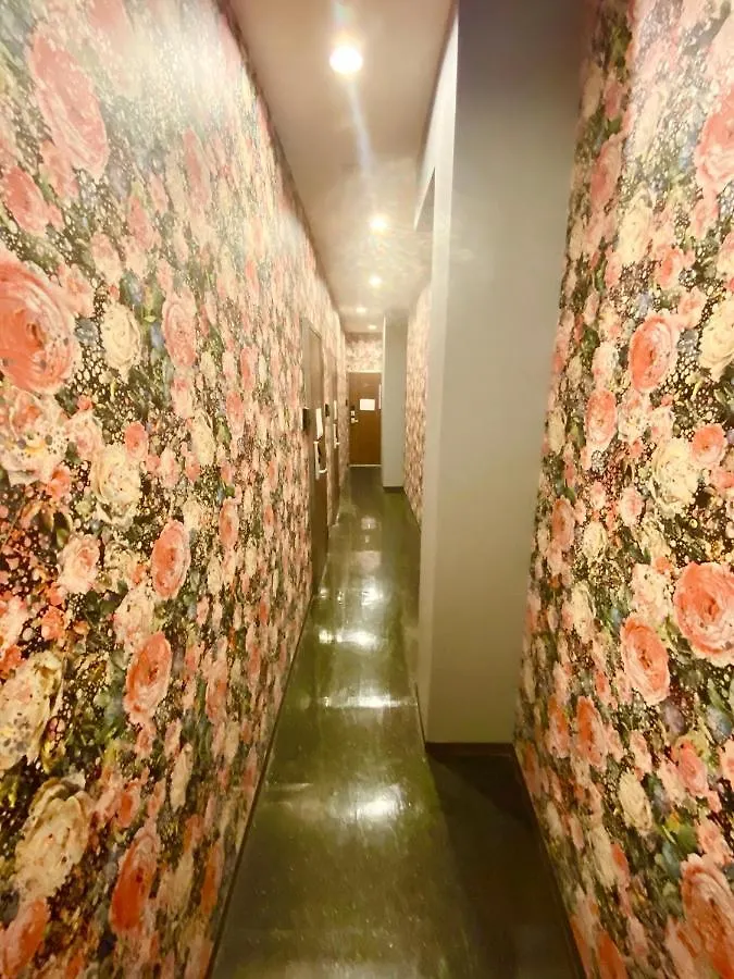 花園の宿　2号館 大阪市 0*,  日本